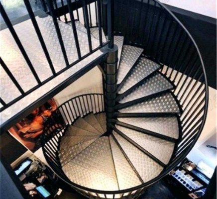 Çelik Spiral Merdiven Tasarım
